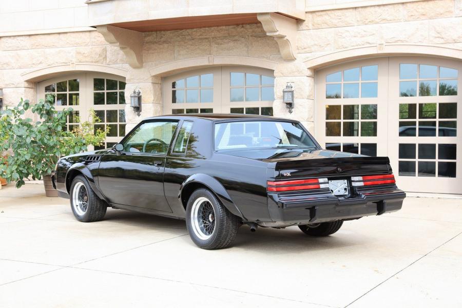  Buick GNX 1987 года  (фото 23 из 64)